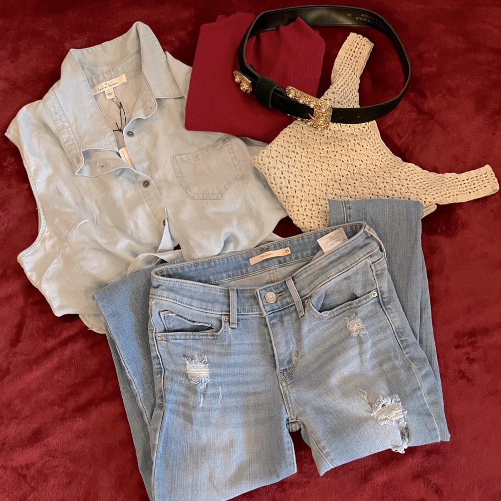 BUNDLE! 3 Tops, 1 Levi Jeans